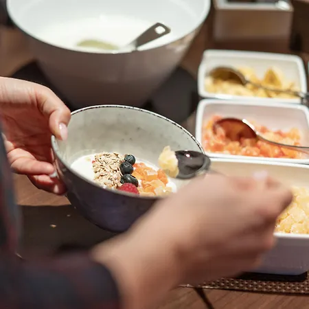 Edelweiss Frühstückspension 3*