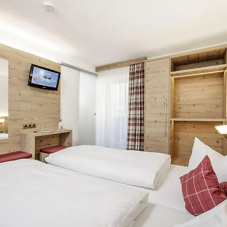 Edelweiss Echt-charmant 3* Sölden