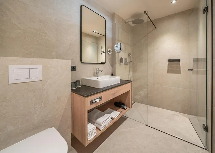 Edelweiss Echt-charmant 3* Solden